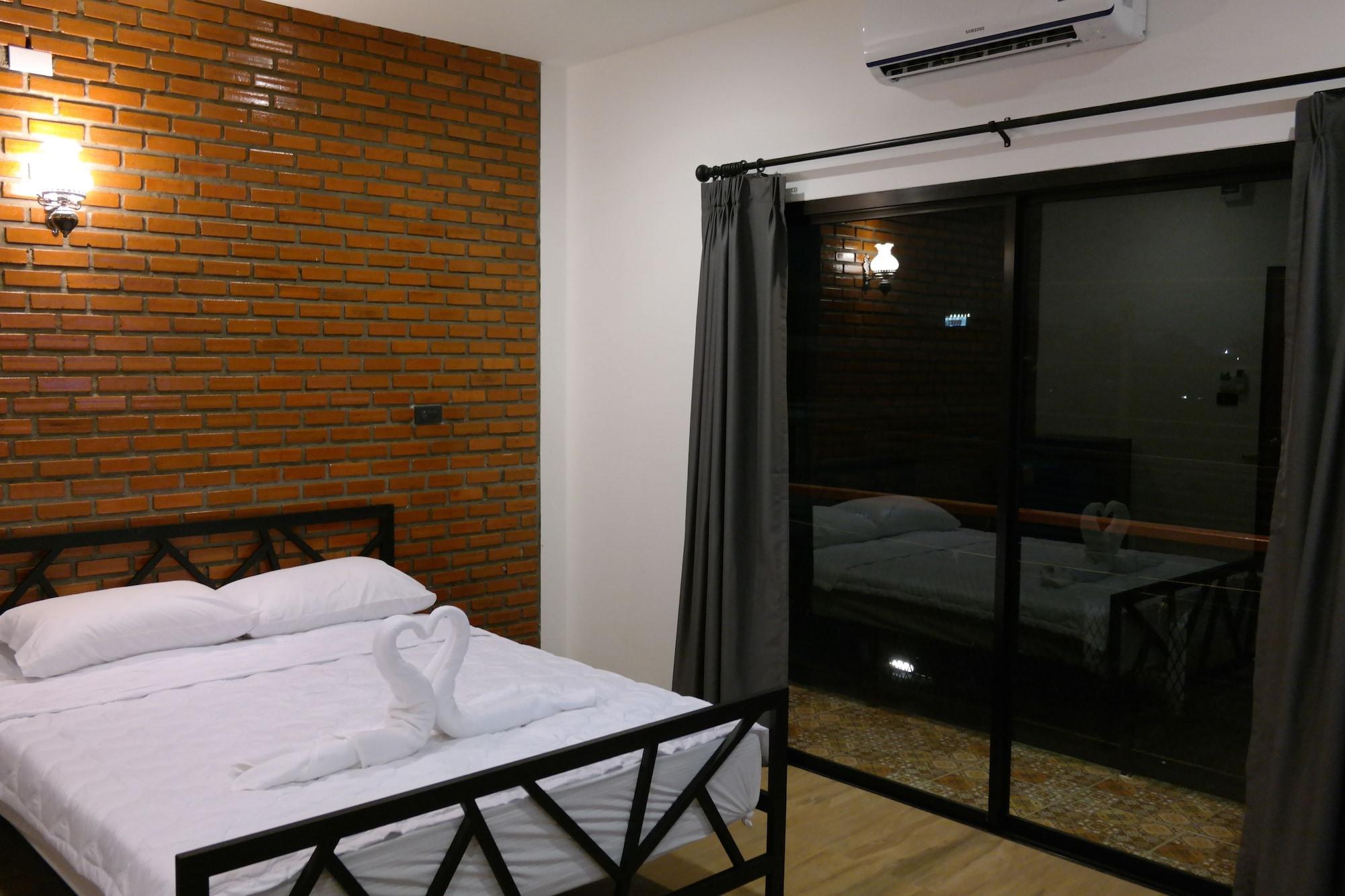เดอะ คอนเน็ค เชียงใหม่ Hotel ภายนอก รูปภาพ