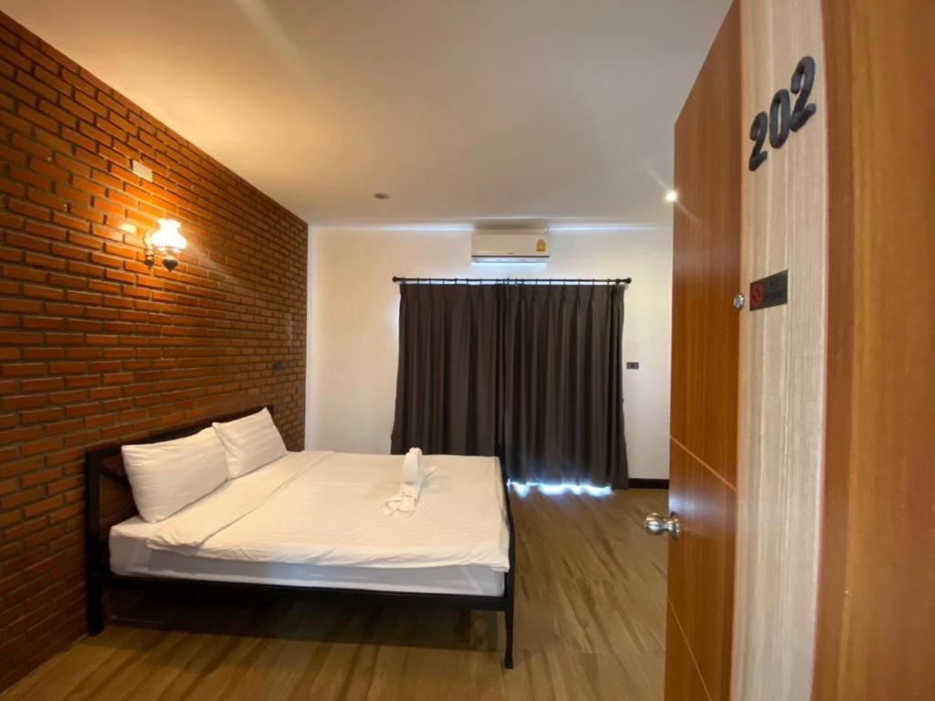 เดอะ คอนเน็ค เชียงใหม่ Hotel ภายนอก รูปภาพ