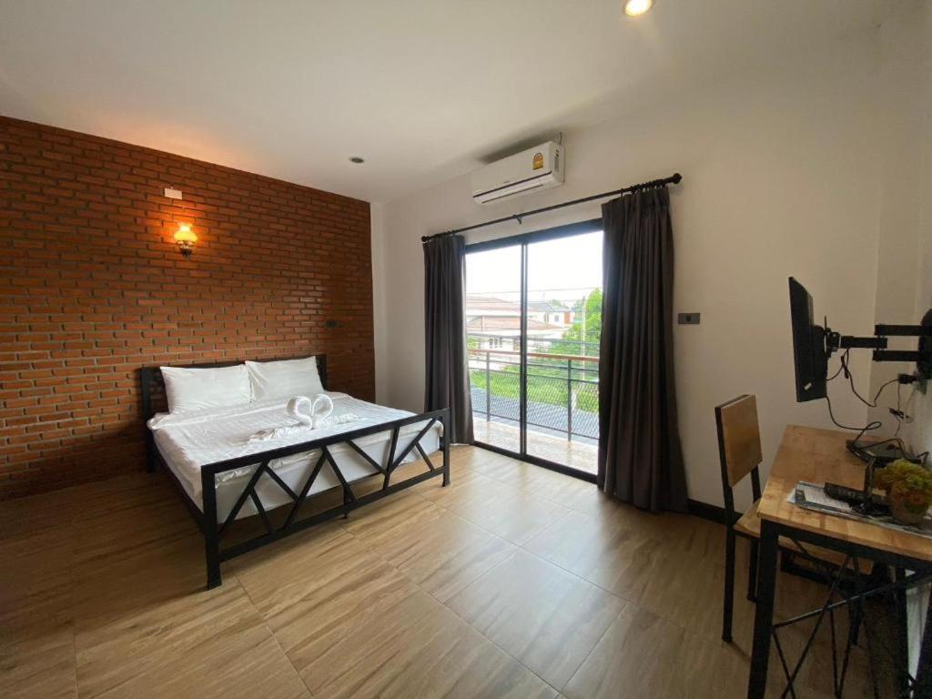 เดอะ คอนเน็ค เชียงใหม่ Hotel ภายนอก รูปภาพ