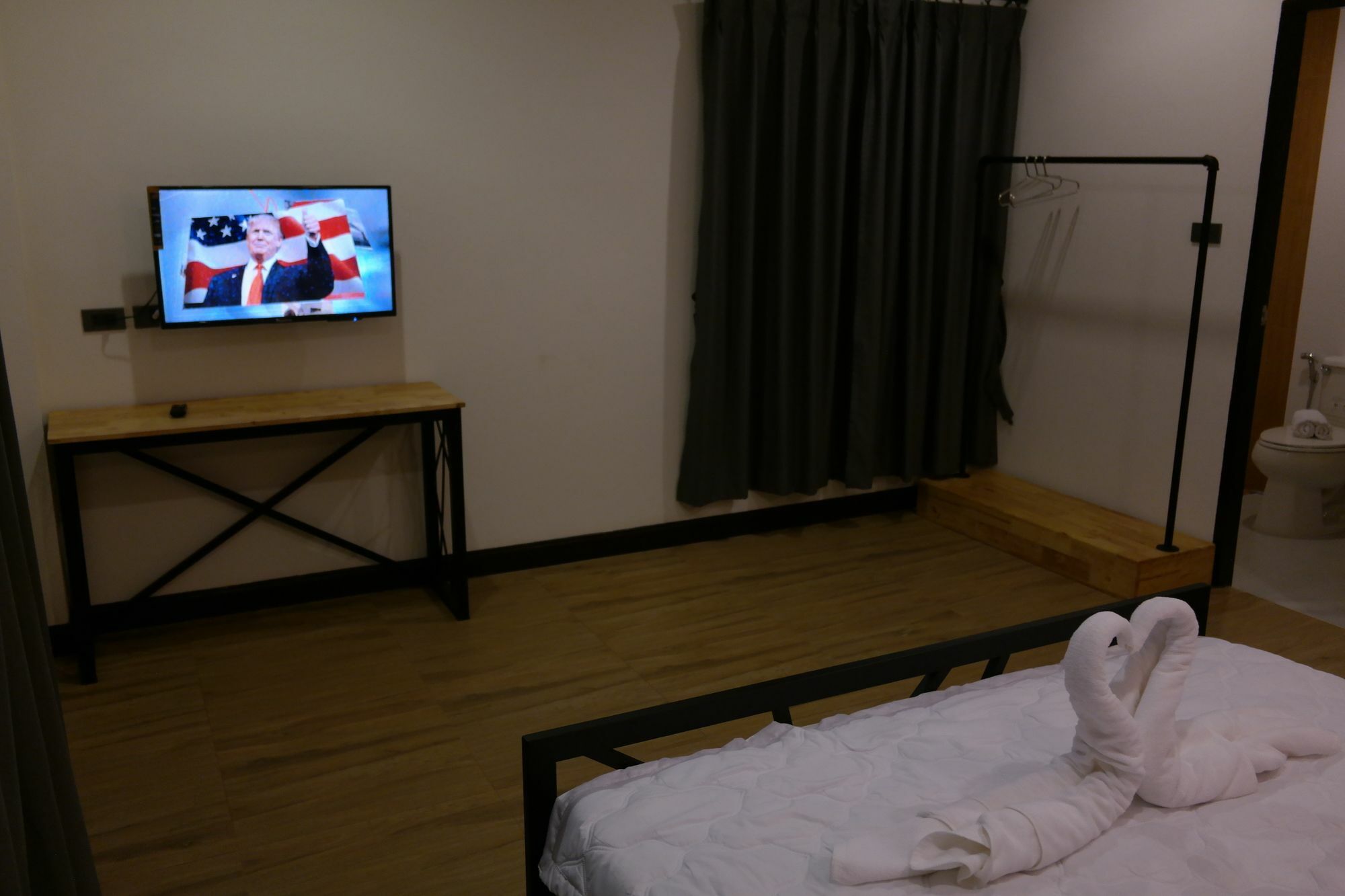 เดอะ คอนเน็ค เชียงใหม่ Hotel ภายนอก รูปภาพ