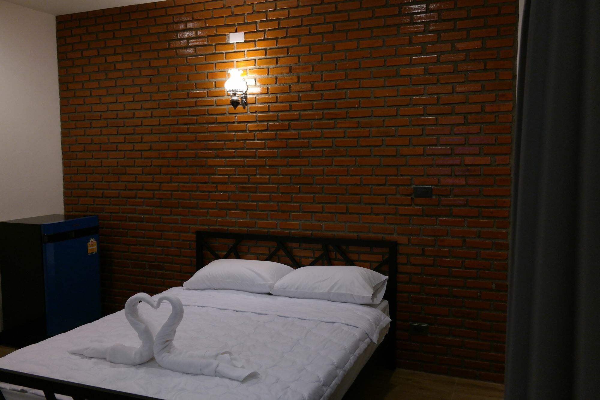 เดอะ คอนเน็ค เชียงใหม่ Hotel ภายนอก รูปภาพ